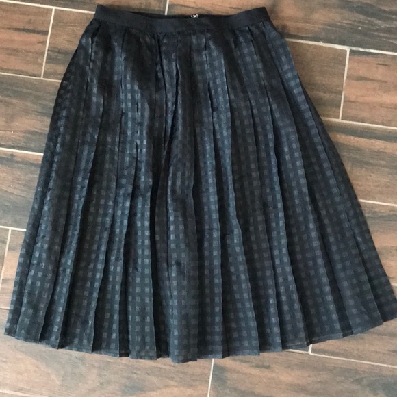 Elle Dresses & Skirts - ELLE pleated black sheer checkered skirt